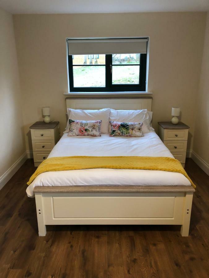 Oakwell Village Camping