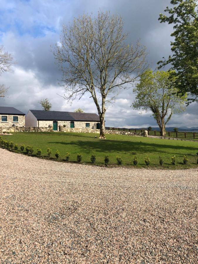 Oakwell Village Camping *
