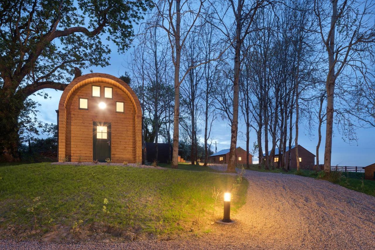 Oakwell Village Camping *